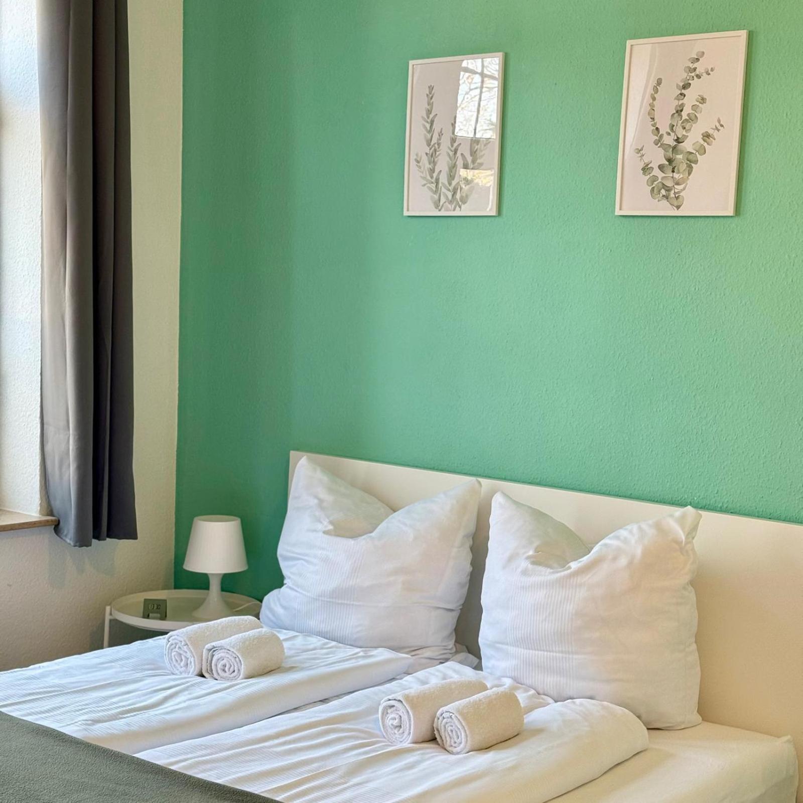 Raha Apartments - Charmantes Studio-Apartment - Hbf - Gratis Parkplatz Эрфурт Экстерьер фото
